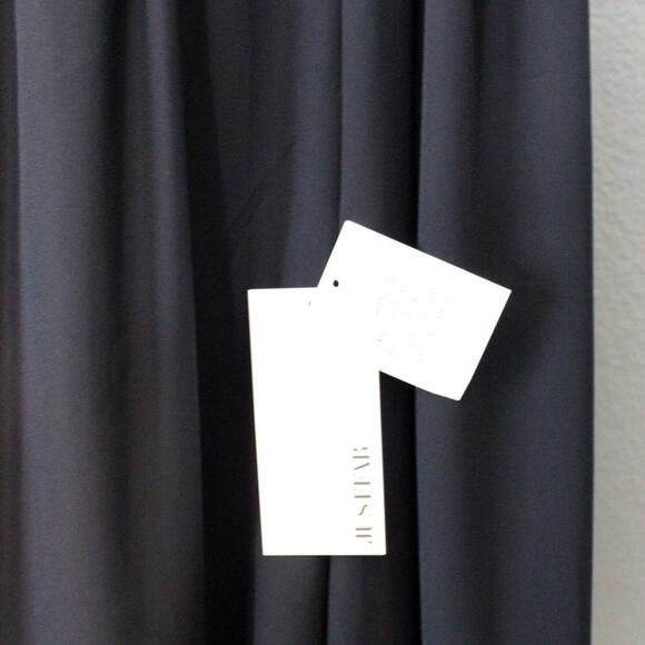 JustFab Black Blouse with Floral Lace Detail Size 1X NWT - Picture 7 of 11